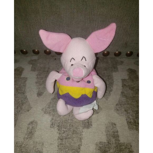 Disney Store exclusive Winnie The Pooh Piglet Easter egg plush - Picture 3 of 4